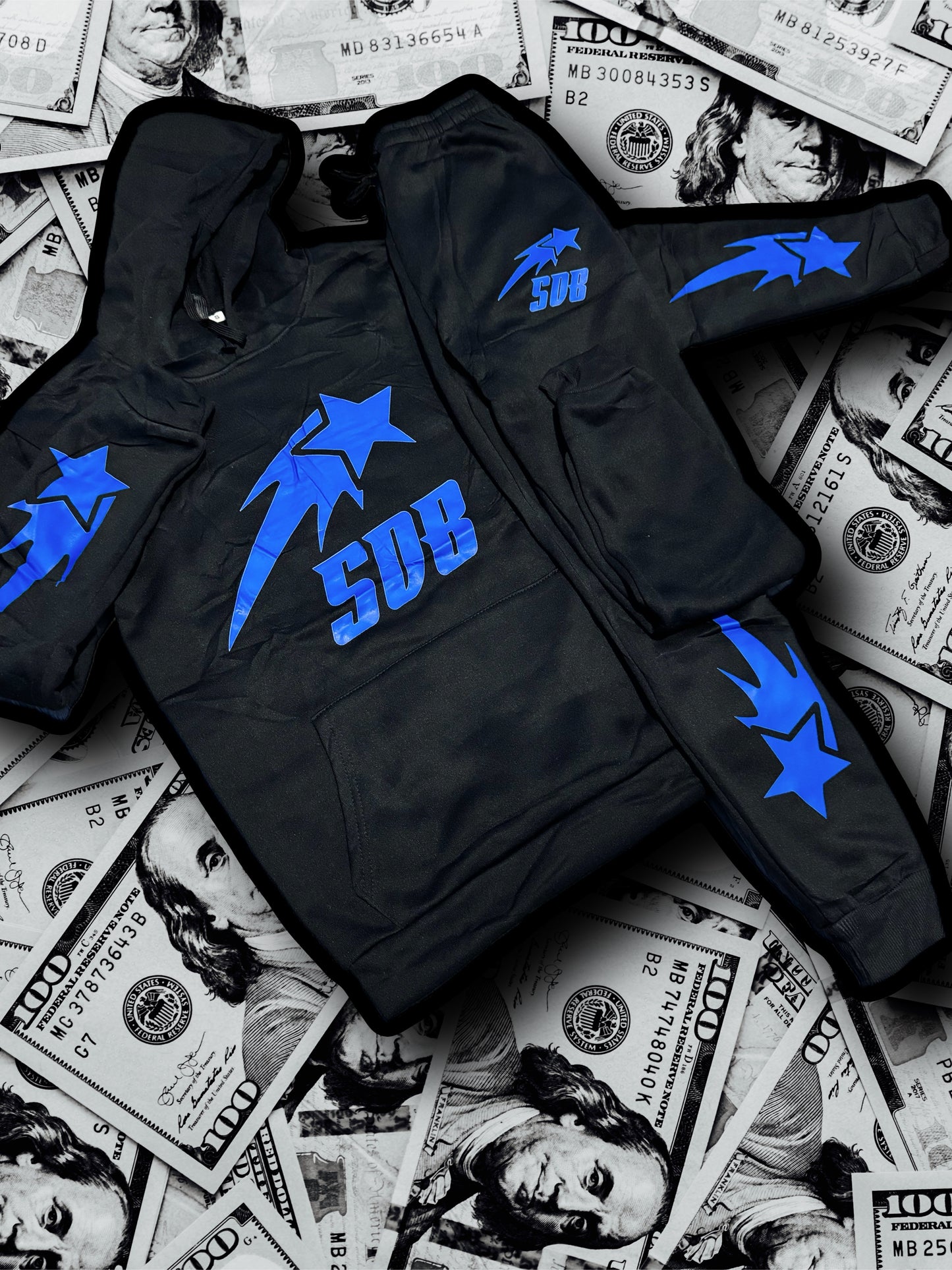 BLACK & BLUE SWEATSUIT