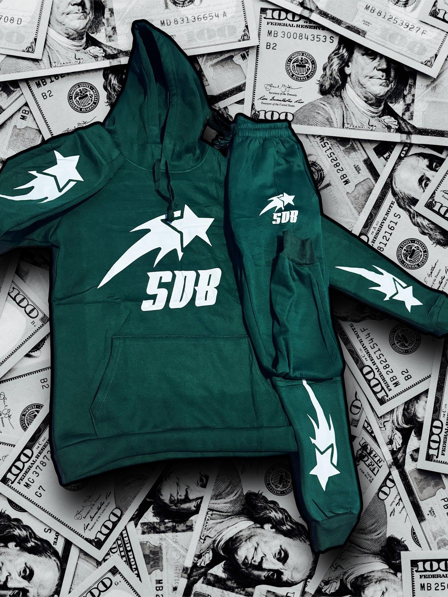 GREEN & WHITE SWEATSUIT